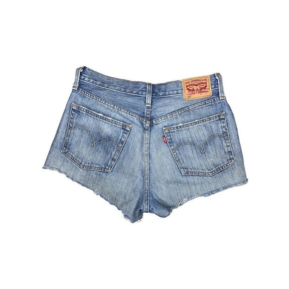Levi’s 501 Denim Shorts - Picture 5 of 5